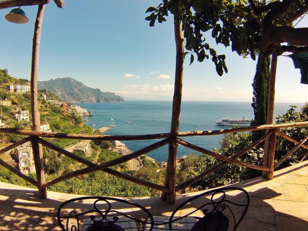 Villa Rina Amalfi Bagian luar foto